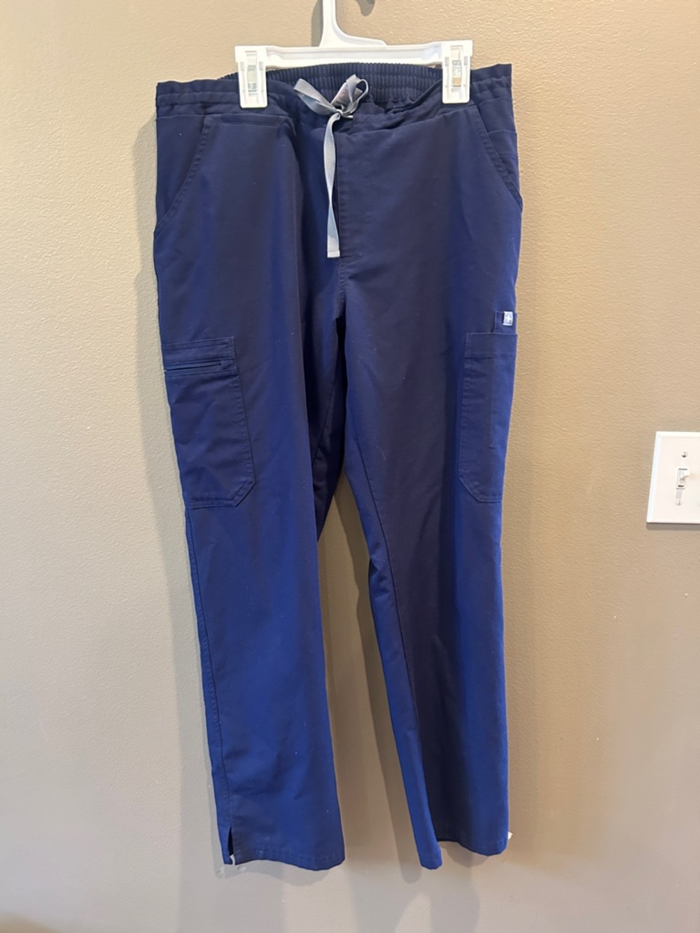 Figs Yola Skinny Scrub Navy Blue Pants TW2000 Size medium petite